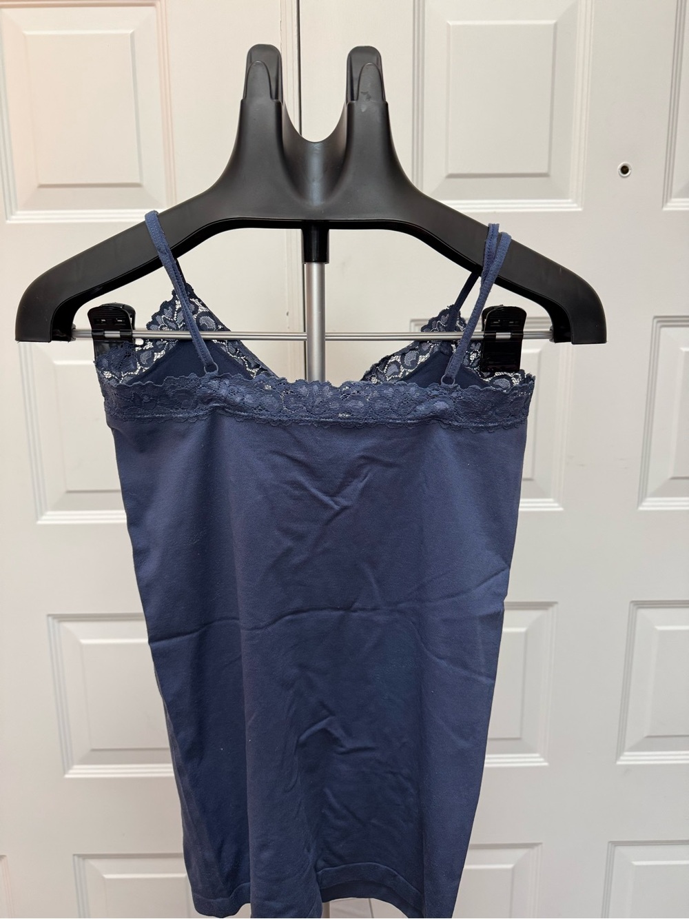 attention Navy Lace-Trim Chemise Camisole - Picture 5 of 6